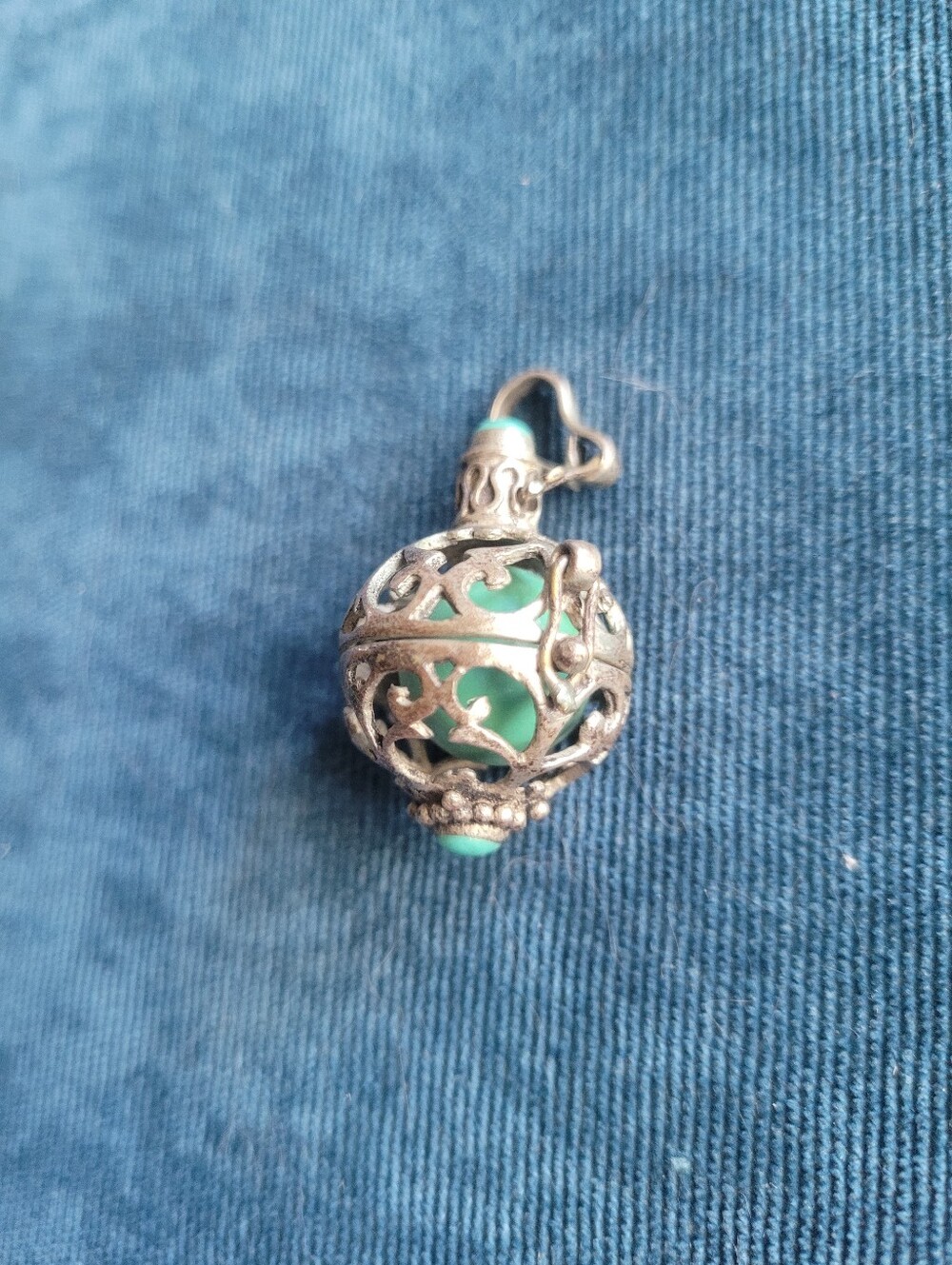 Silver Necklace Drop